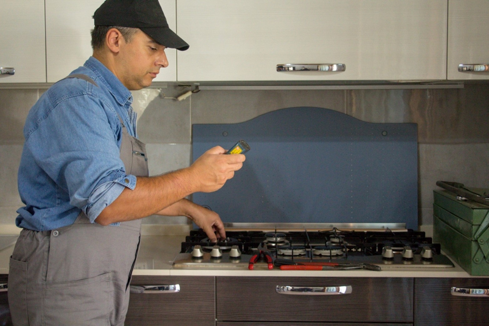 Gas Leaks Signs, Safety Tips, and What to Do Kent Heating Engineers